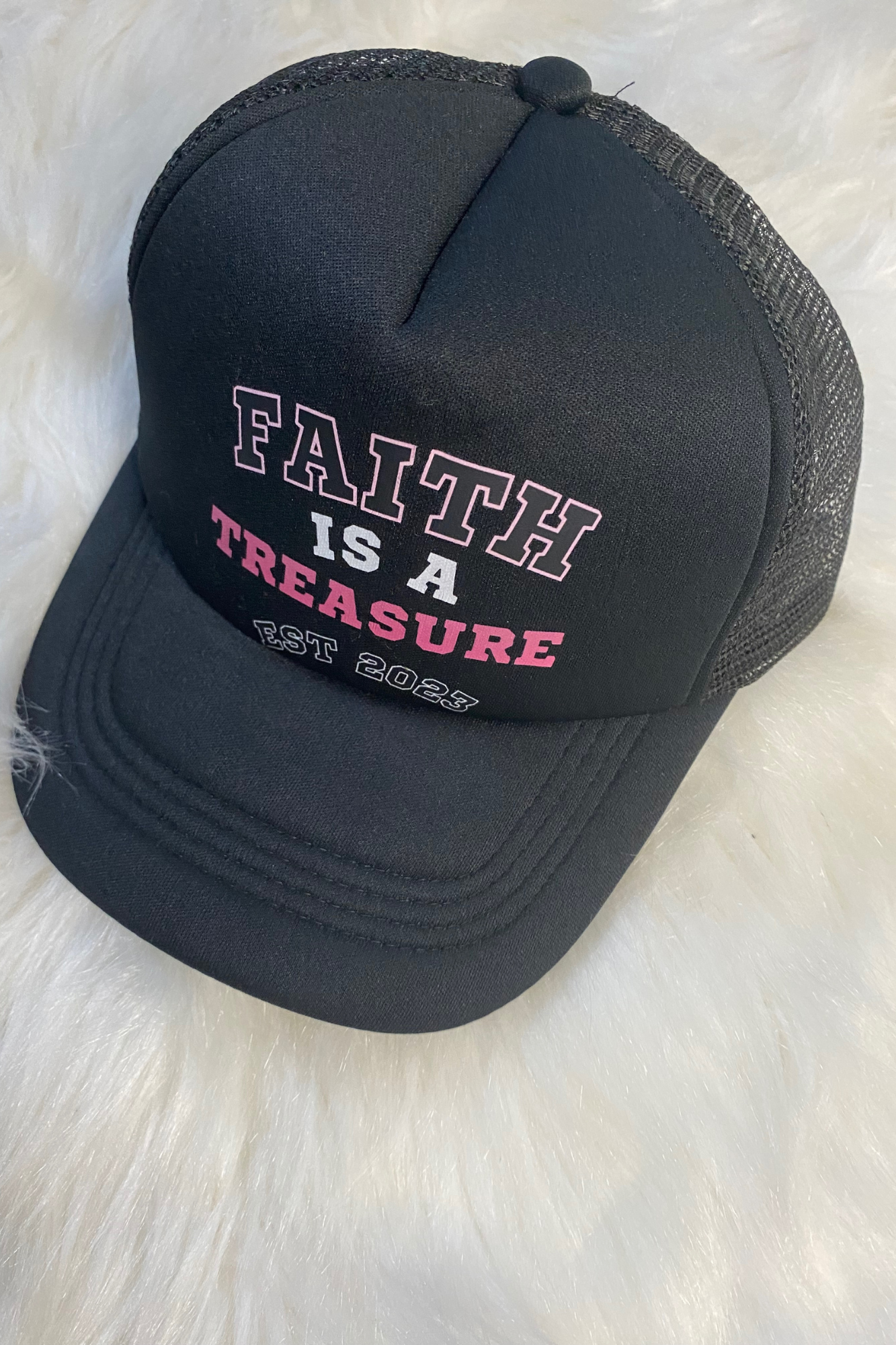 FAITH IS A TREASURE EST BLACK/PINK HAT