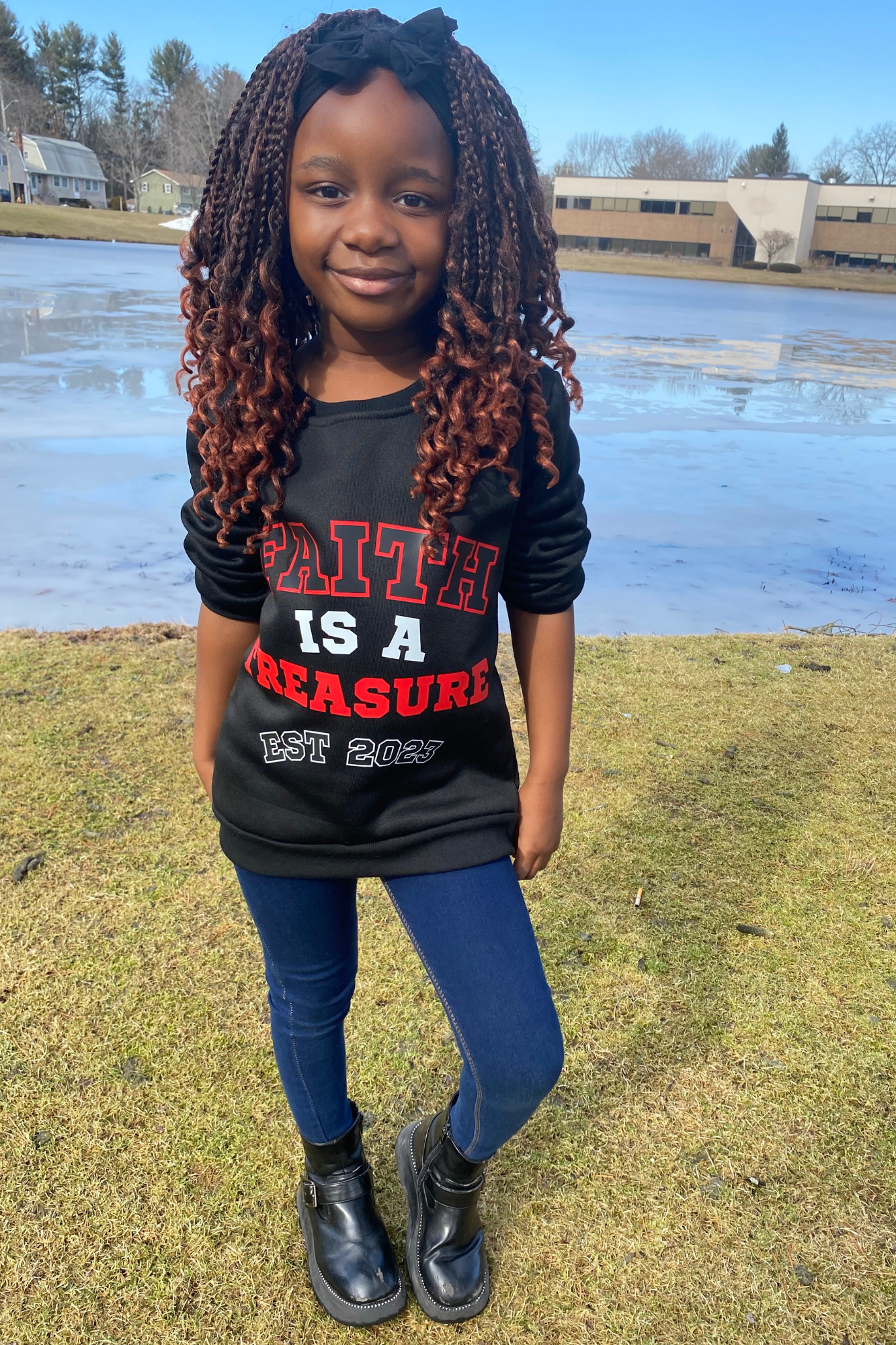 FAITH IS A TREASURE EST KIDS SWEATSHIRT