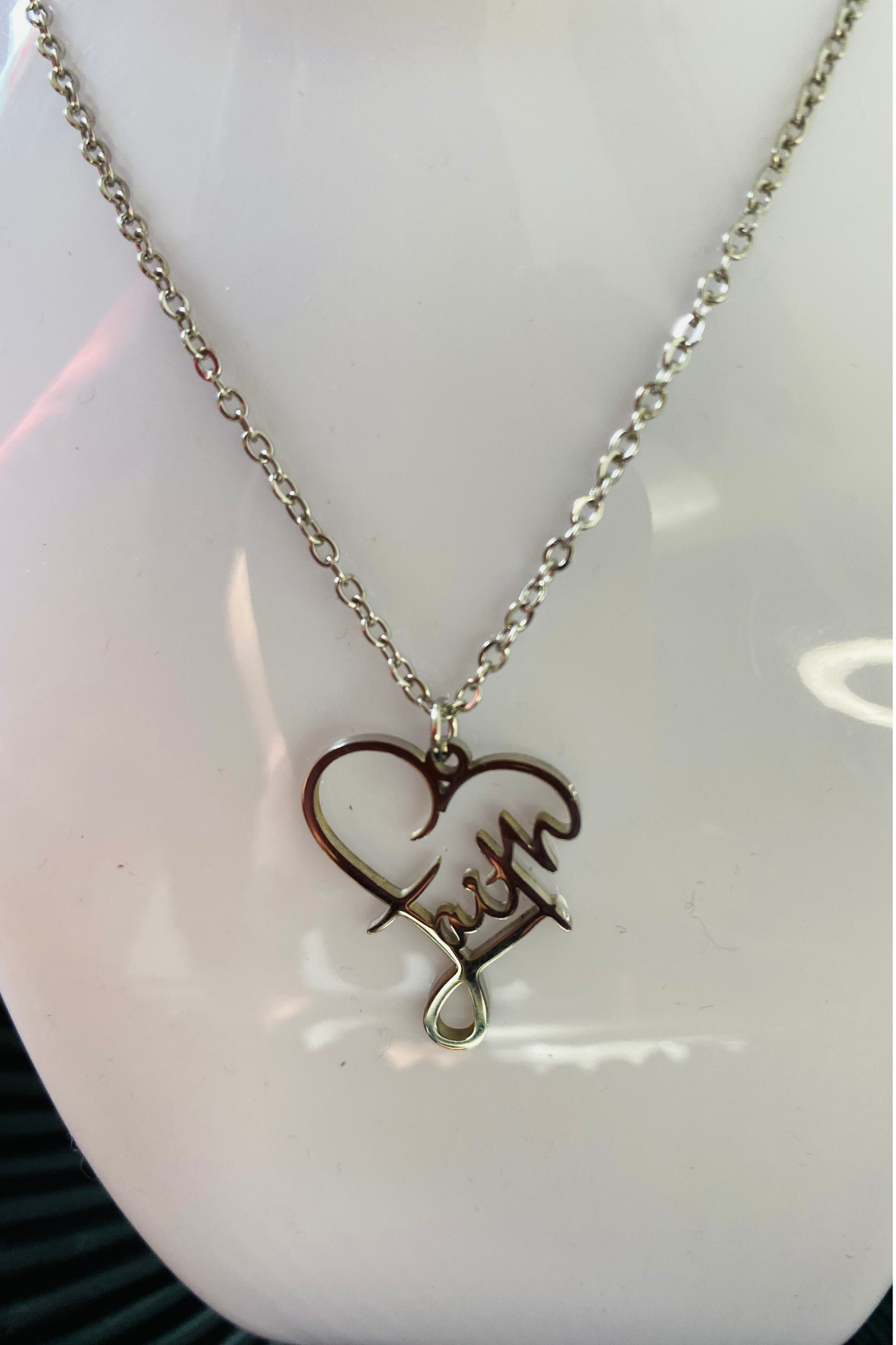 FAITH NECKLACE PENDANT RING SET