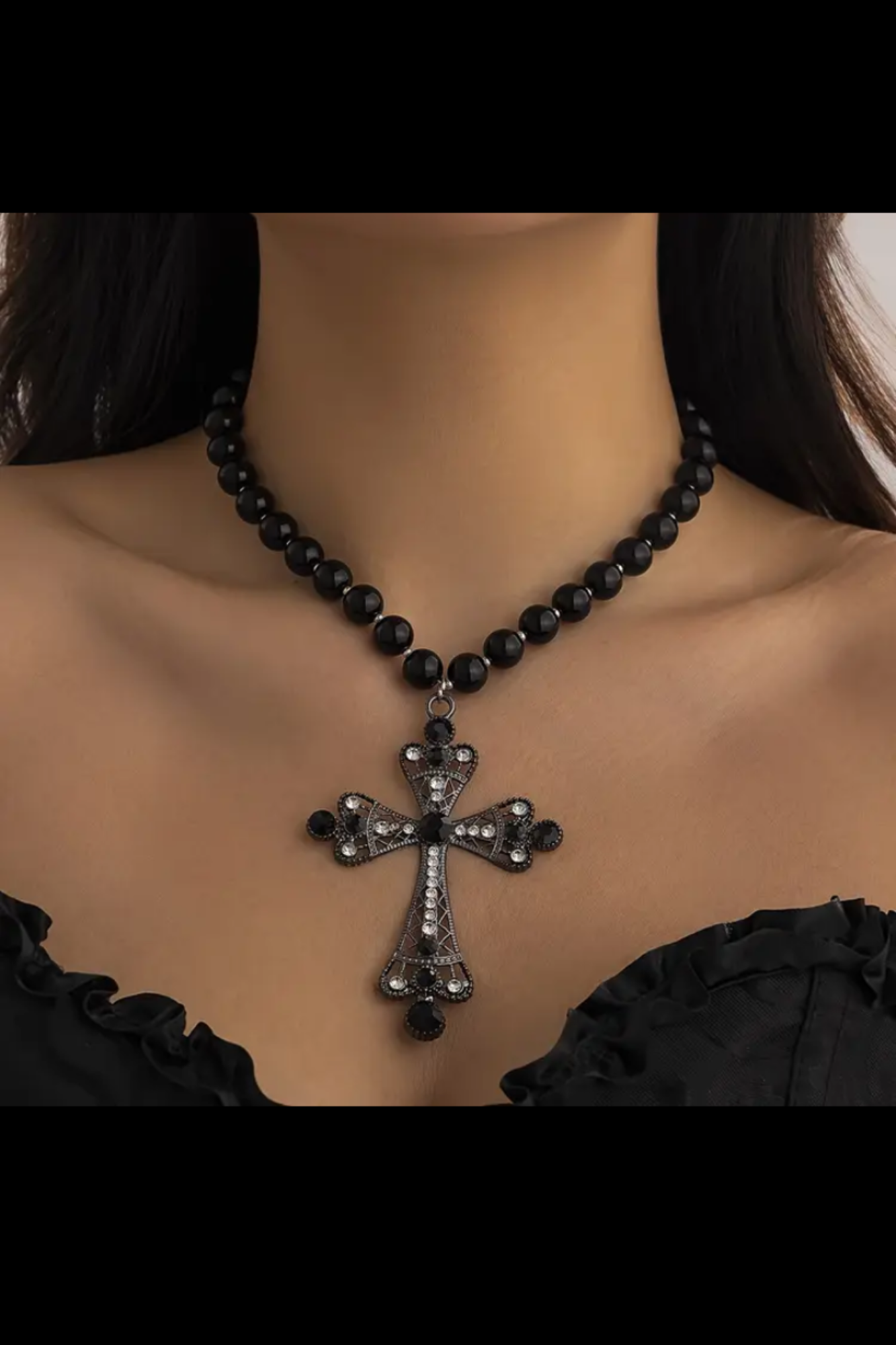 GRACE & PEARL CROSS NECKLACE