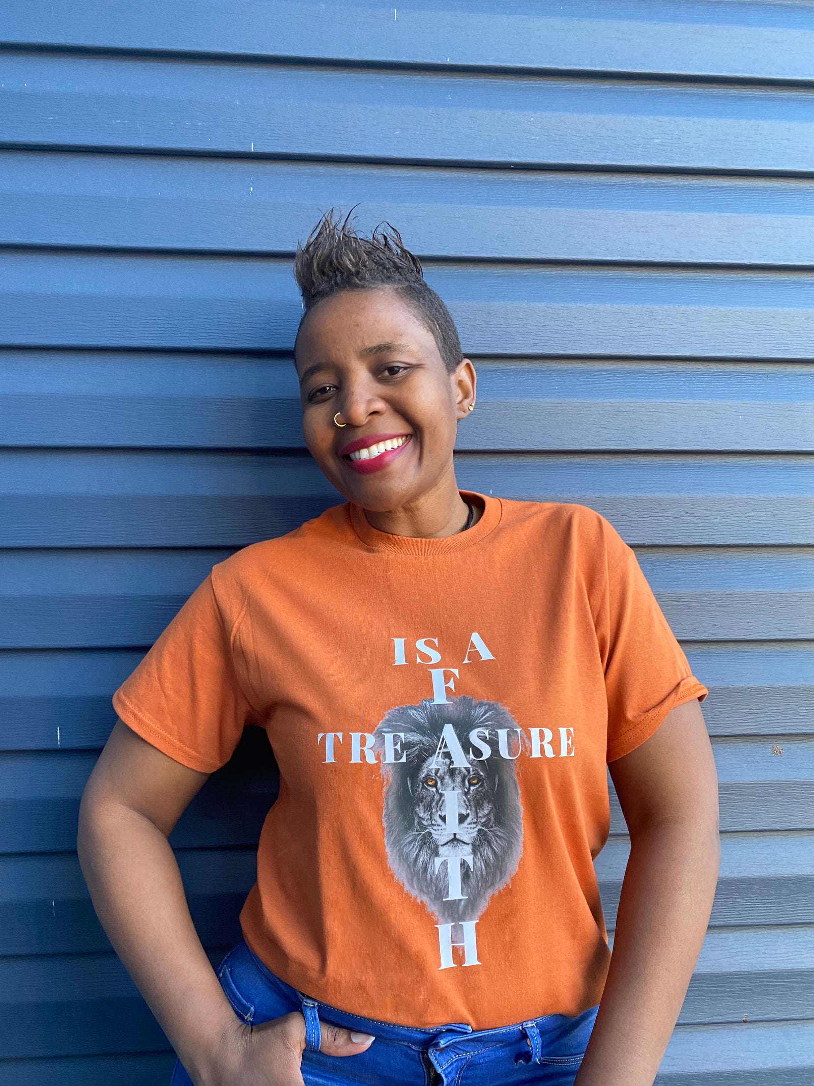 LIONHEART FAITH IS A TREASURE T-SHIRT