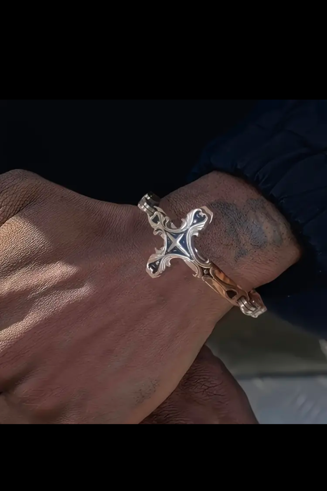 ETERNAL FAITH STAINLESS STEEL CROSS BRACELET