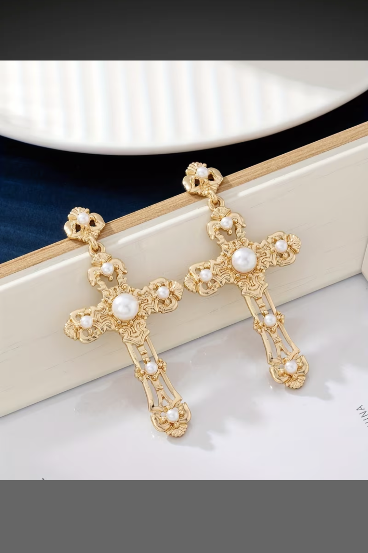 PEARL BLOSSOM CROSS EARRINGS