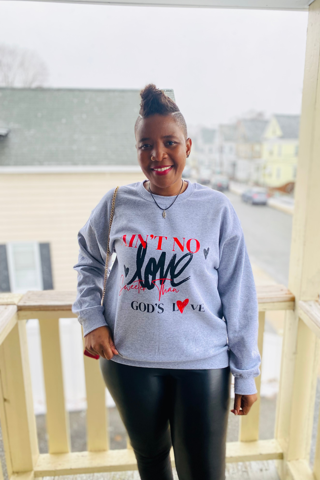 AINT NO LOVE SWEATSHIRT