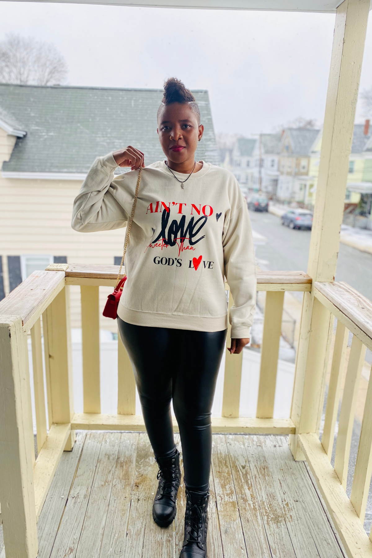 AINT NO LOVE SWEATSHIRT