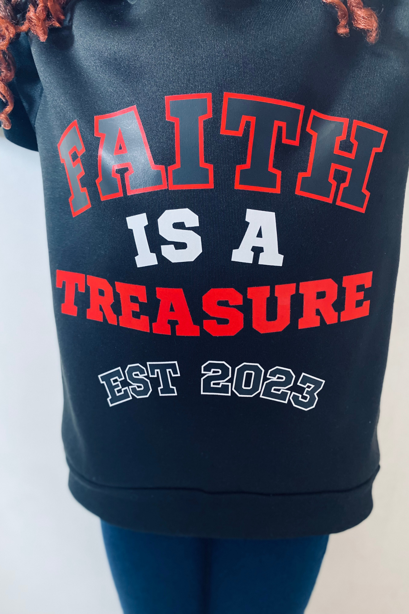 FAITH IS A TREASURE EST KIDS SWEATSHIRT