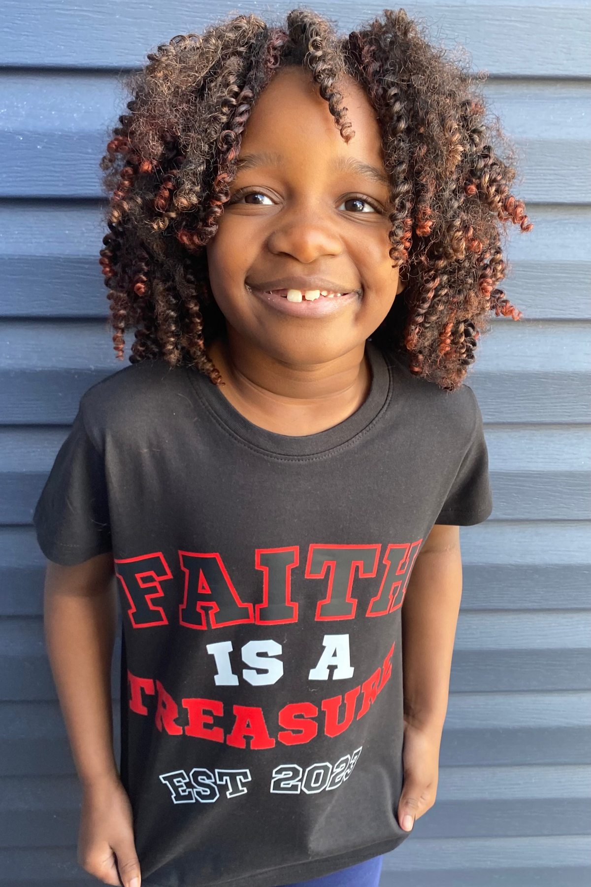 FAITH IS A TREASURE EST KIDS T-SHIRT