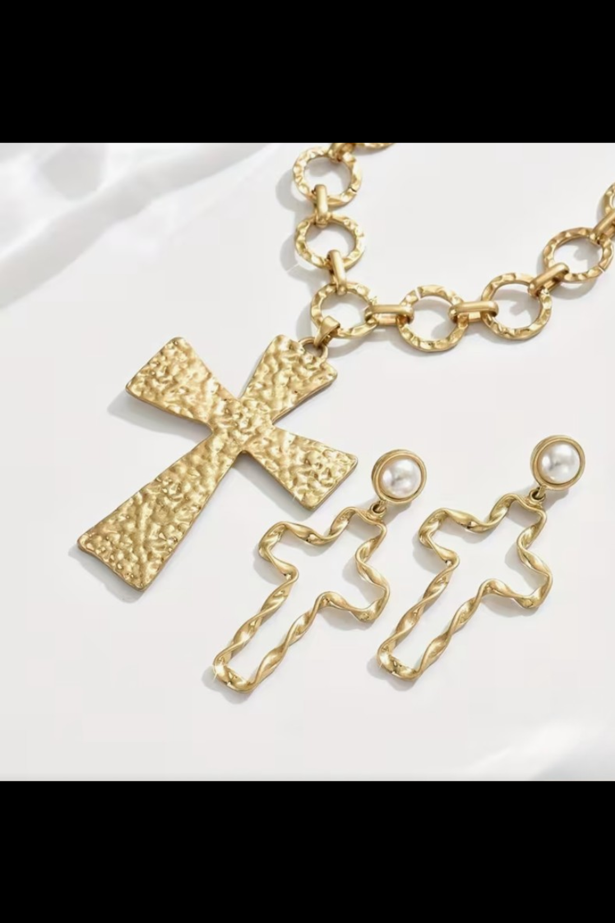 CROWN CROSS NECKLACE SET