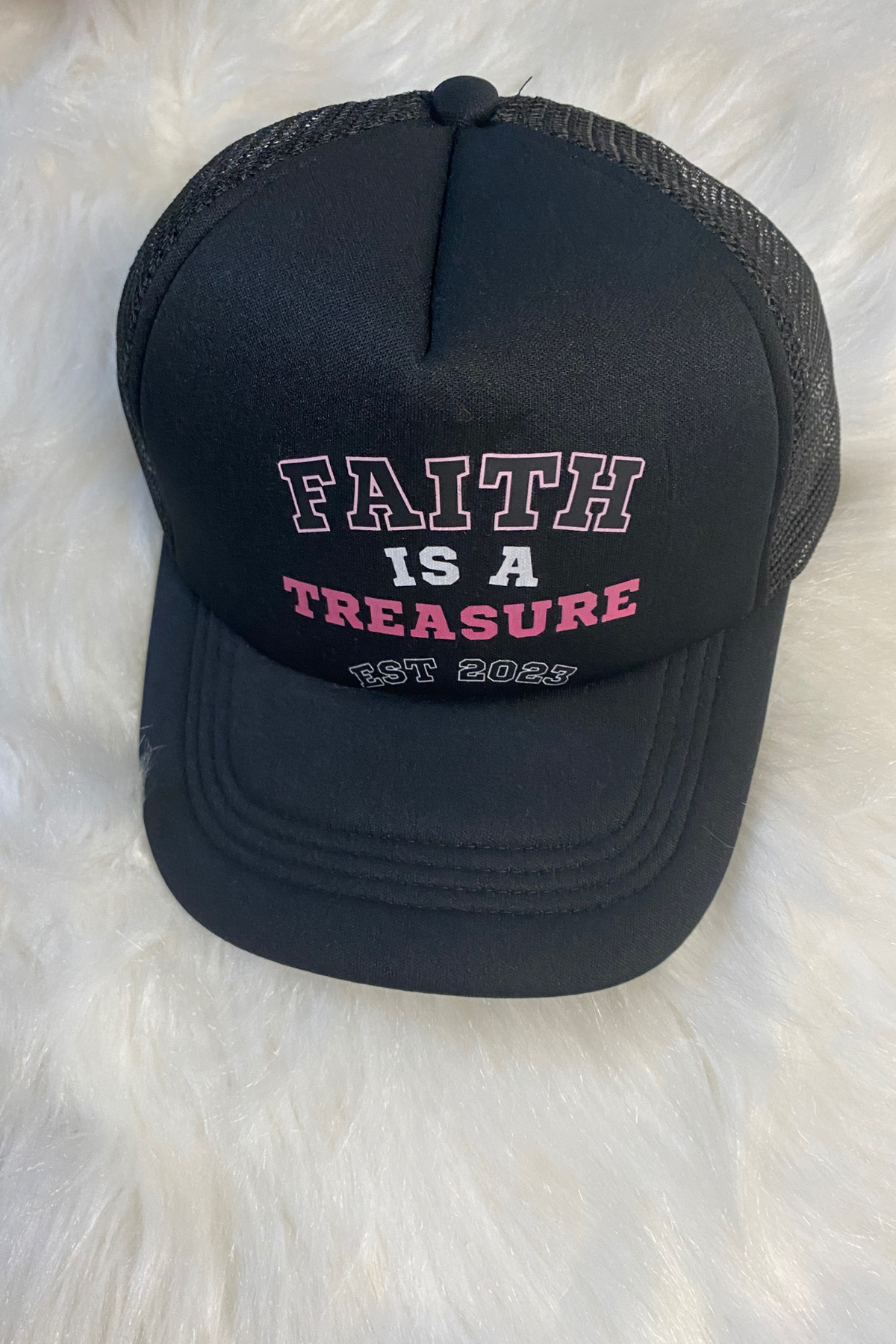 FAITH IS A TREASURE EST BLACK/PINK HAT