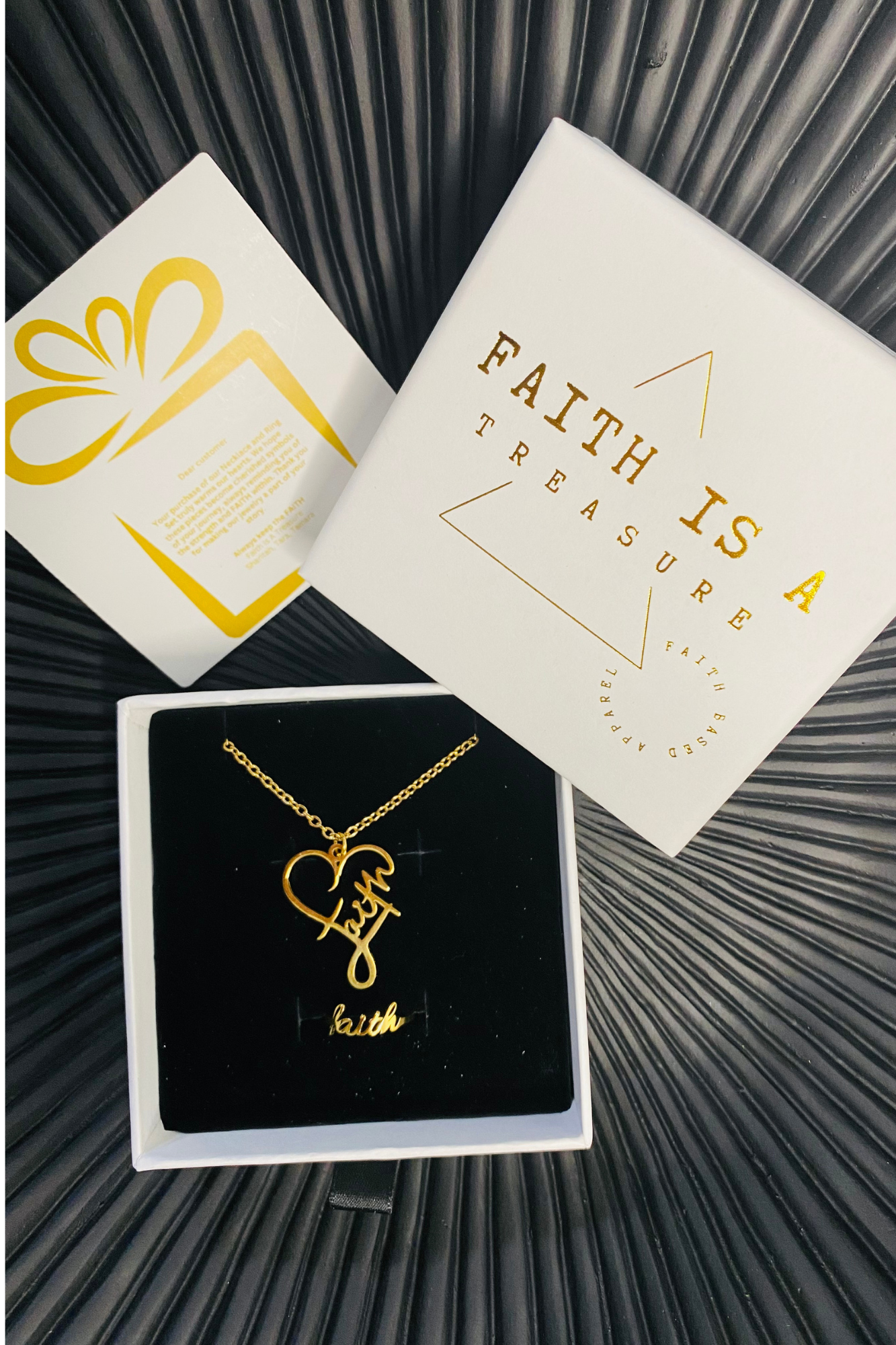 FAITH NECKLACE PENDANT RING SET