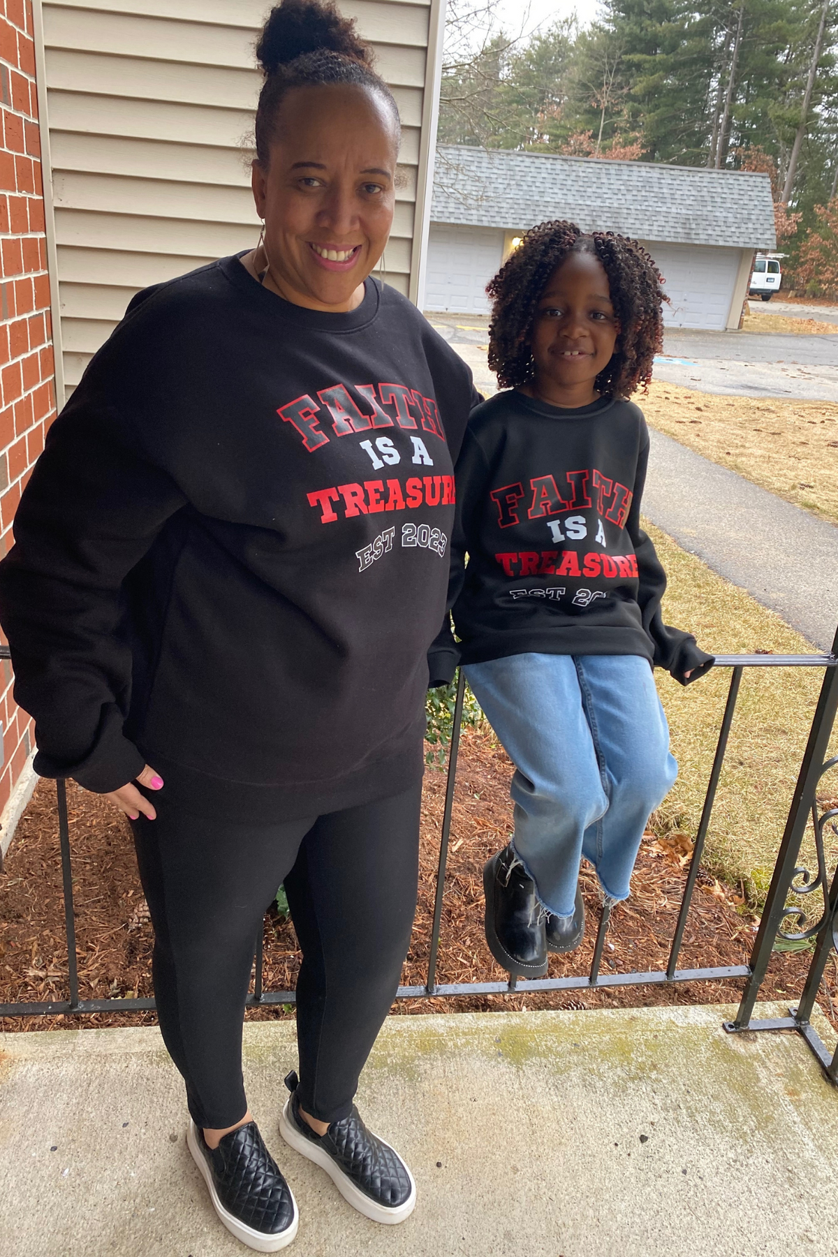 FAITH IS A TREASURE EST KIDS SWEATSHIRT