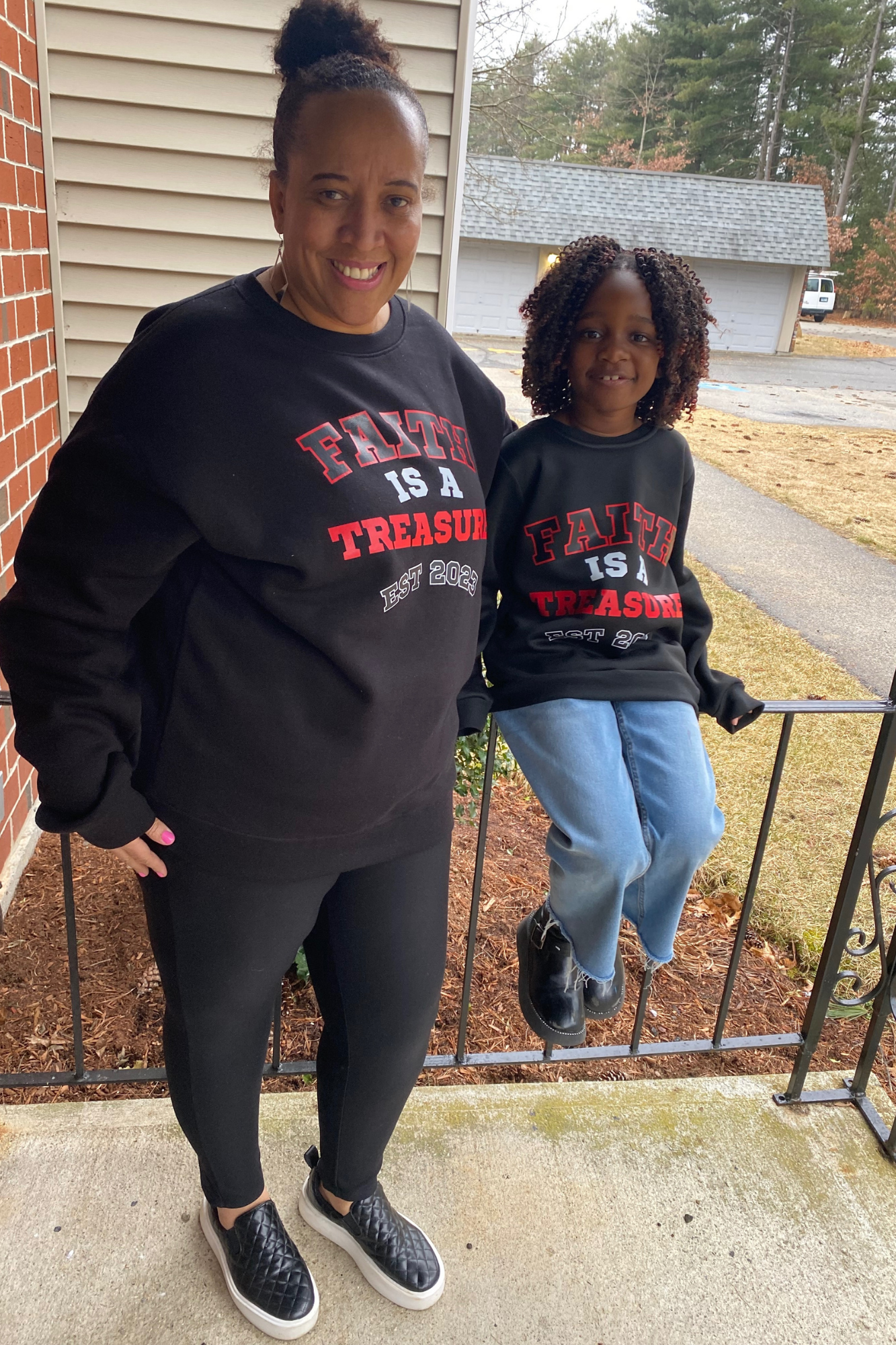 FAITH IS A TREASURE EST KIDS SWEATSHIRT