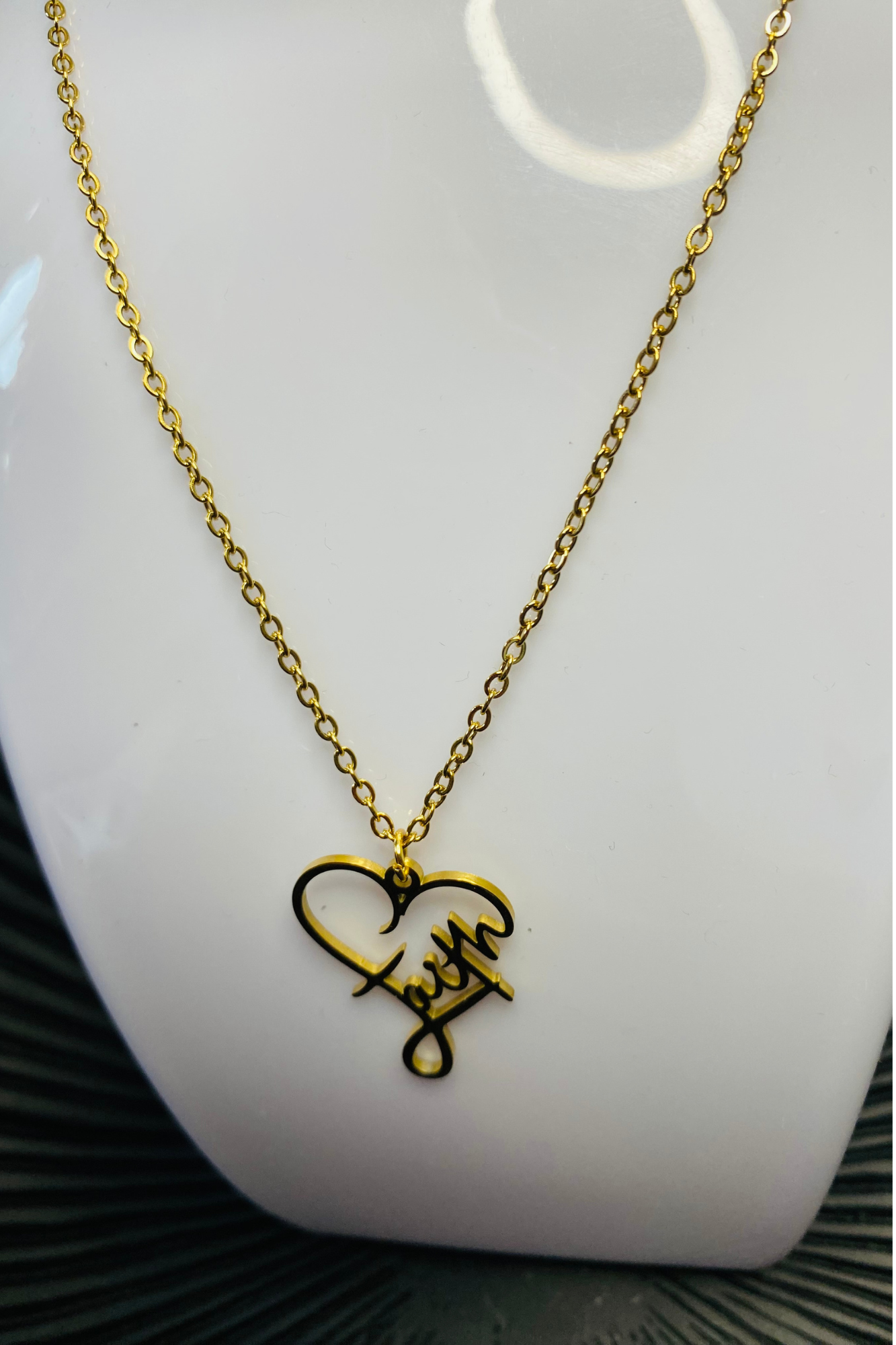 FAITH NECKLACE PENDANT RING SET