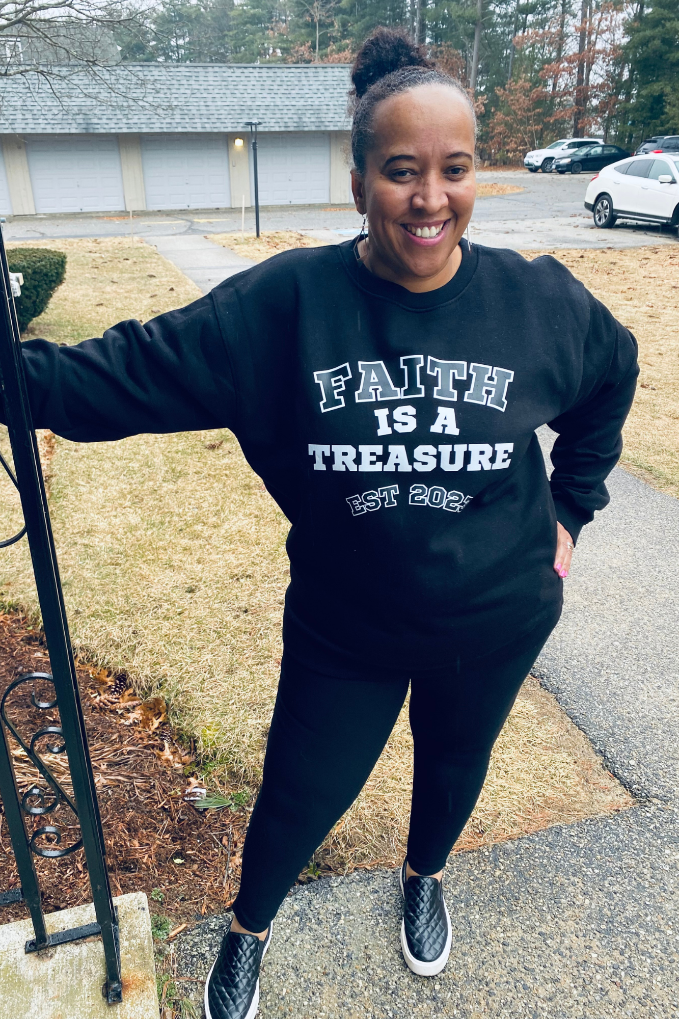 FAITH IS A TREASURE EST SWEATSHIRT