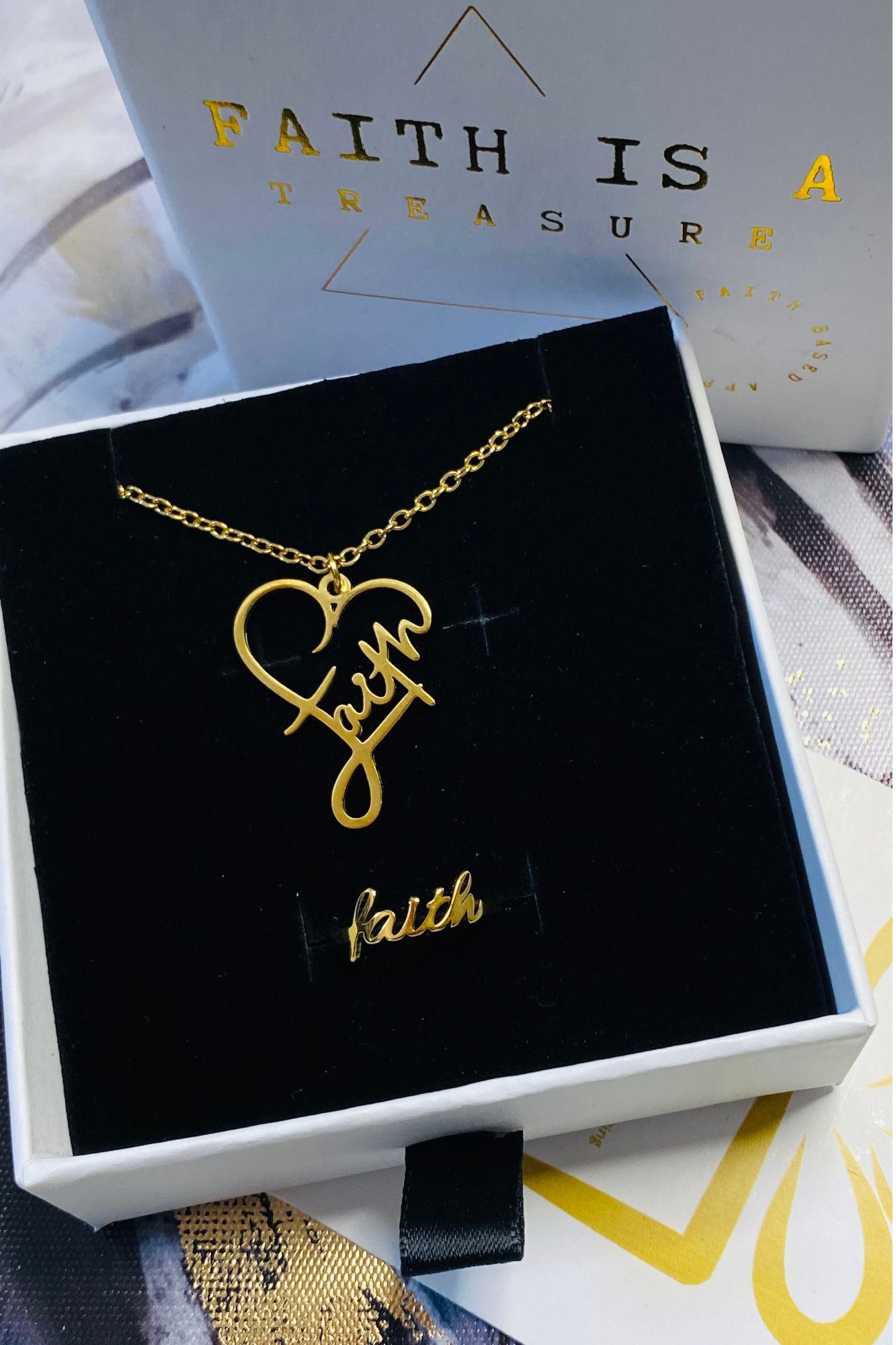 FAITH NECKLACE PENDANT RING SET