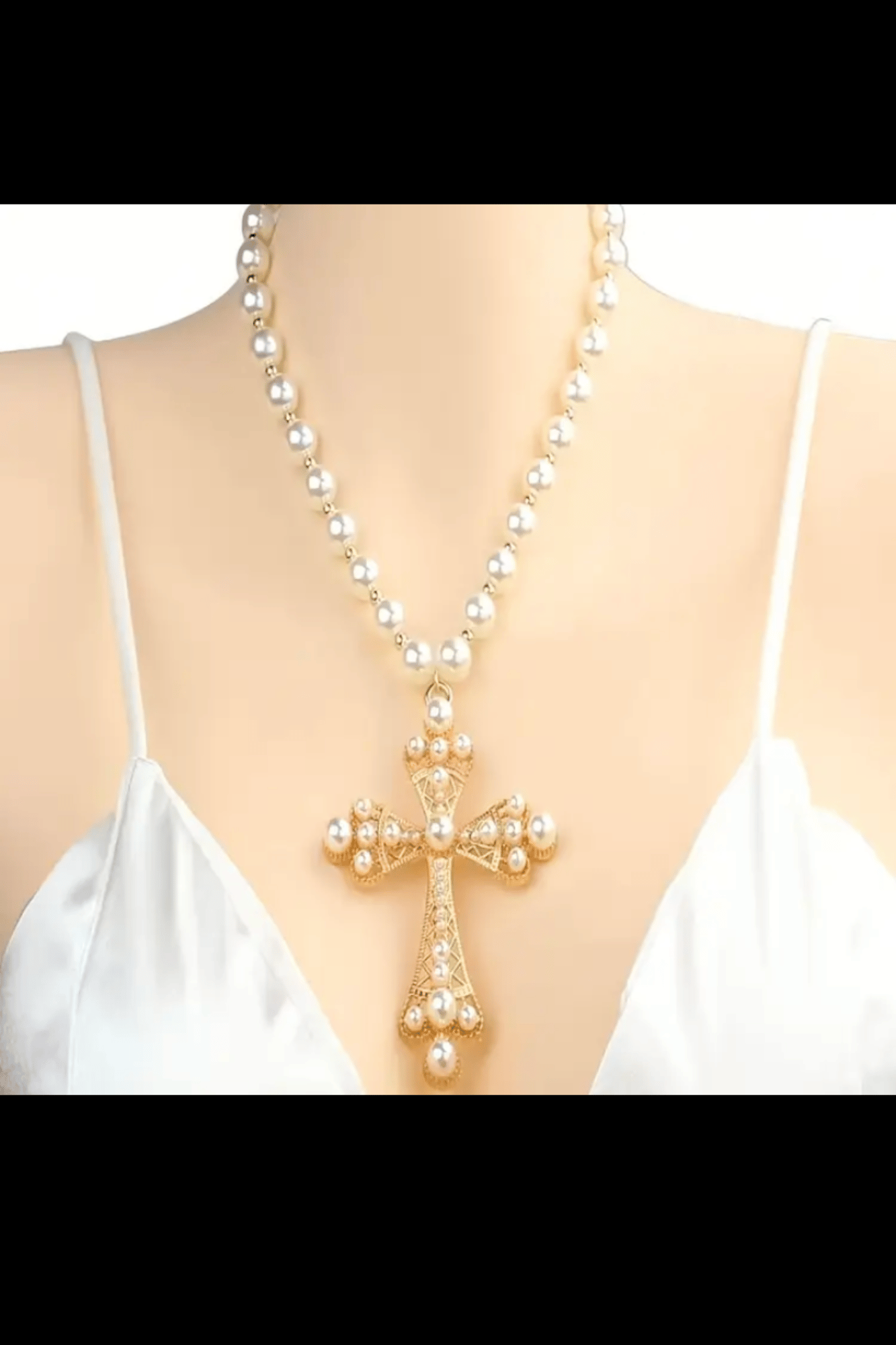 GRACE & PEARL CROSS NECKLACE