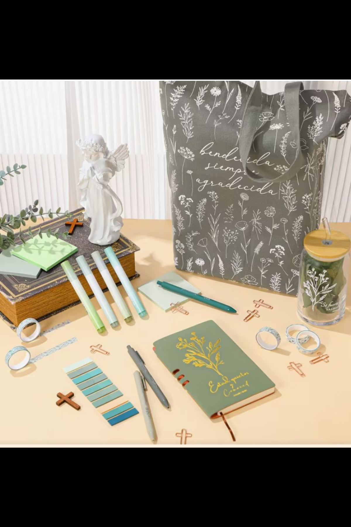 FAITH & GRACE DAILY DEVOTION GIFT SET