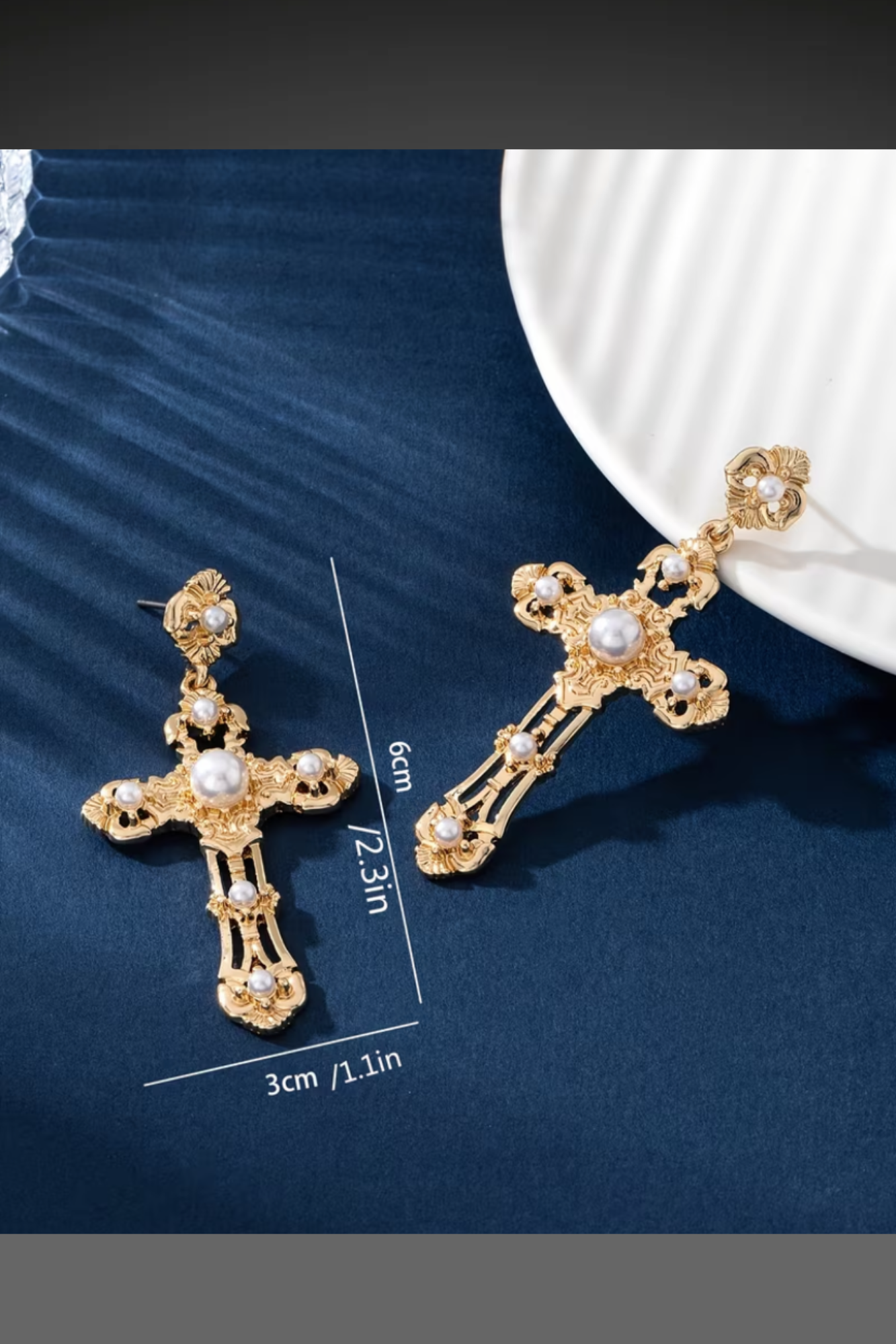 PEARL BLOSSOM CROSS EARRINGS