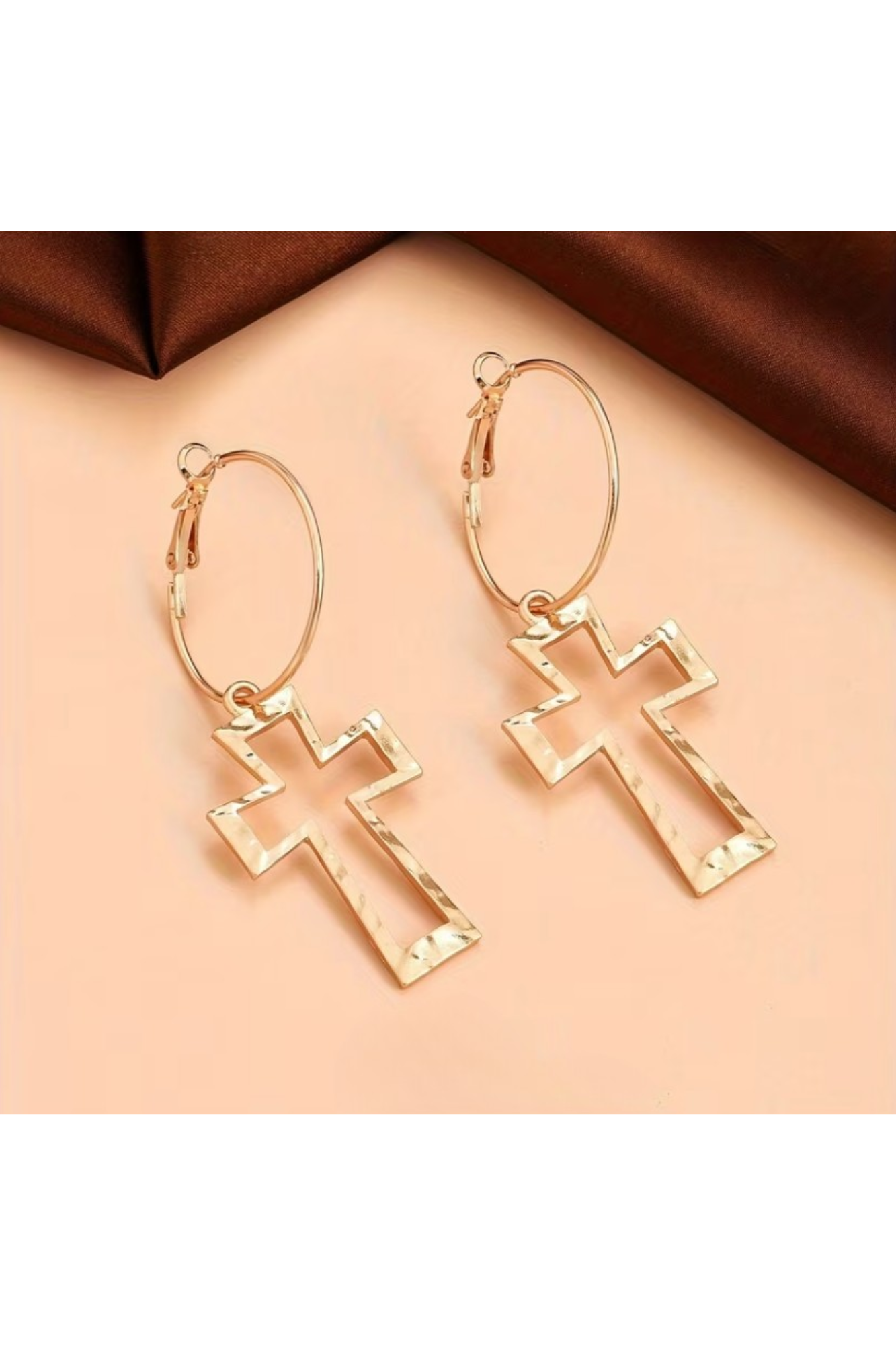 HAMMERED CROSS LOOP EARRINGS